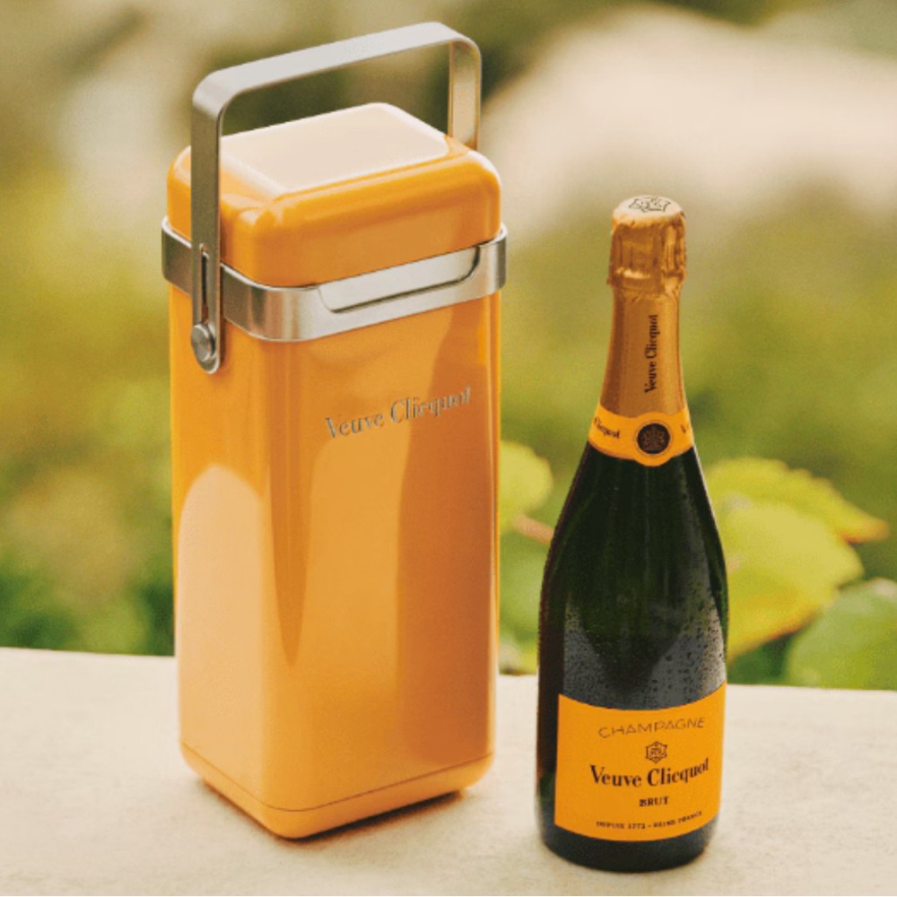 NEW authentic VEUVE CLICQUOT ROSE COOLER - Picture 9 of 9